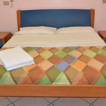 Hotel Csi Group - Station Milão