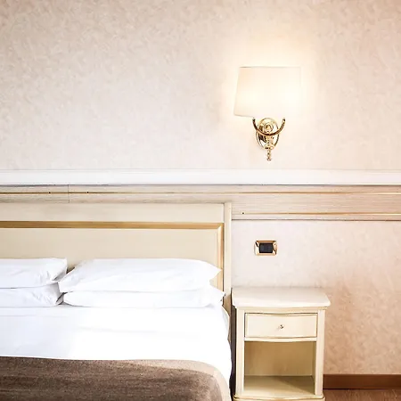 Romana Отель 4*