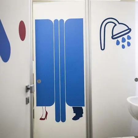 Ostelzzz Milano Hostal Milán