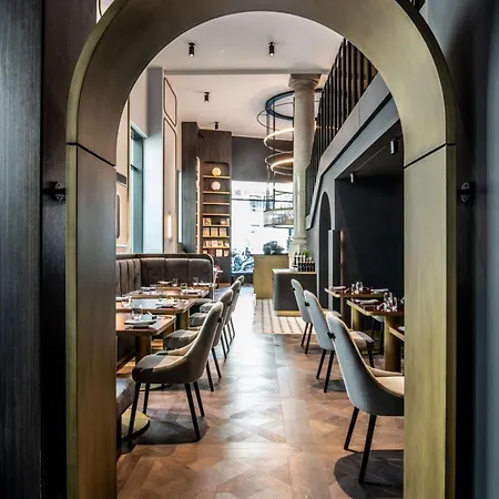 Palazzo Touring Club Milan, A Radisson Collection 5*