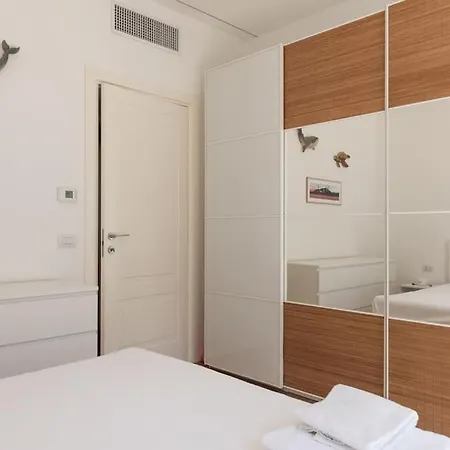 Apartment Youhosty - Doria24 Milan