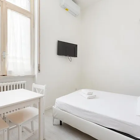 Guesthost - Niguarda Private 15sqm *