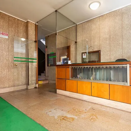 Apartment Fashion And Modern Fashion Area Mailand