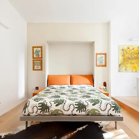 Fashion And Modern Fashion Area Apartment