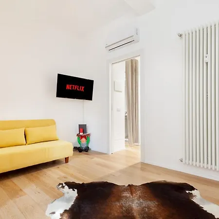 Fashion And Modern Fashion Area *