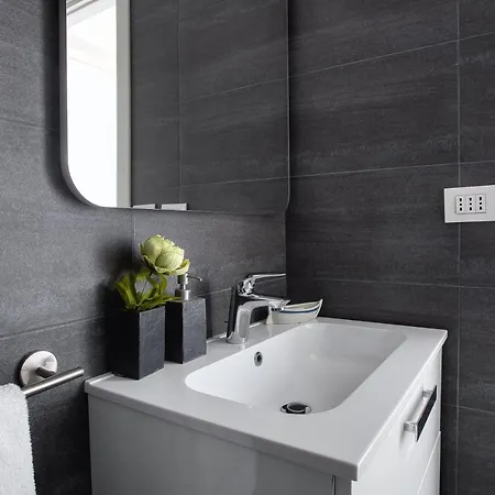 Just Urban - Stylish Duplex With Terrace - 10 Min Porta Romana *