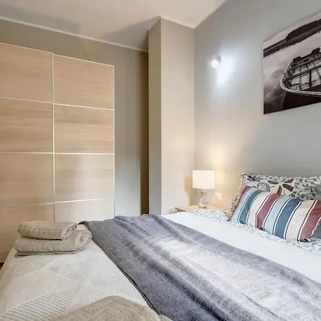 Apartment Milanrentals - Marina Milan