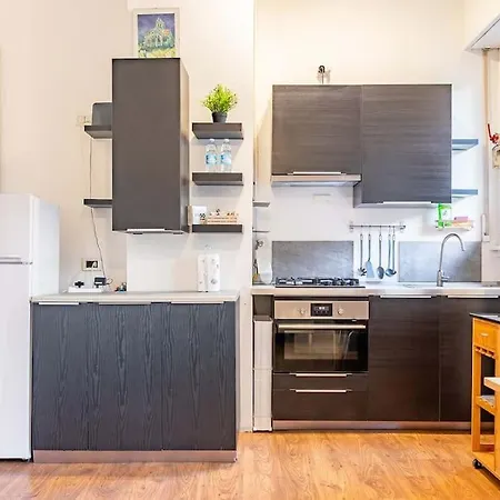 Guest Planet - Intero Alloggio M3 Porta Romana Apartment Mailand