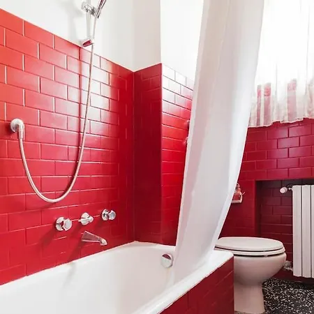 Apartament While Underground And Bus Station A/c *