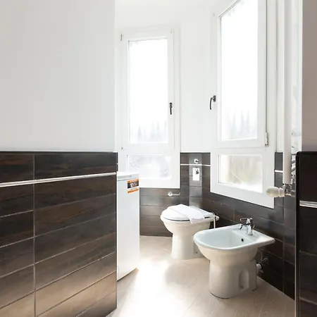 Easytopstay - Zara Bright Flat * Milano