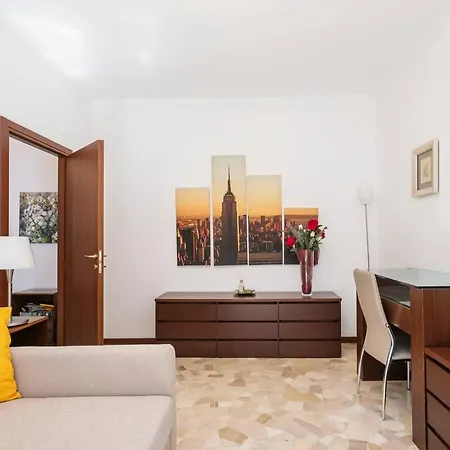 Lägenhet Ihost - Veneziano 8 Milano