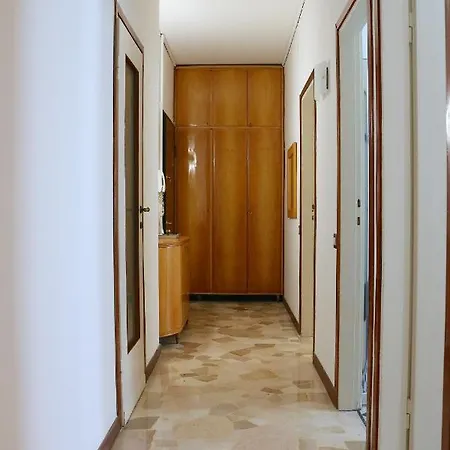 Frattini Comfy Family - 4 People Apartament Mediolan