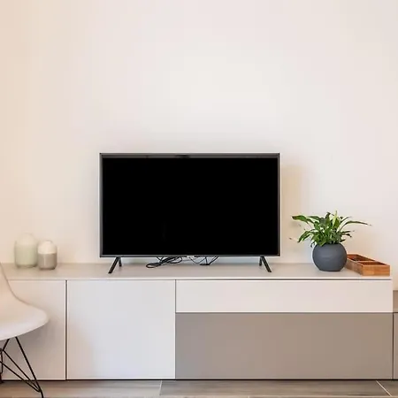 Emotichome 7 Flexyrent Apartman