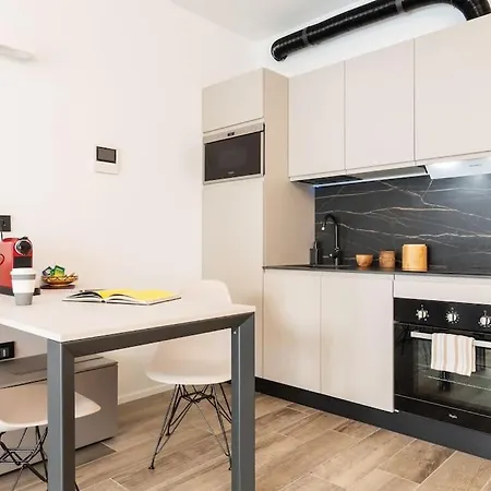 Emotichome 7 Flexyrent Apartman Milánó