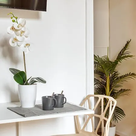 Joivy Chic Studio, Easy Access To Centre 아파트 밀라노