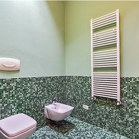 Lux 2 Metro M2 Milano