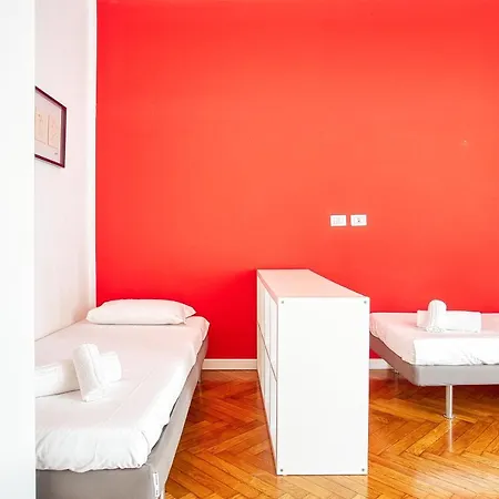 Mauri Galleria Vibrant Apt Near The Duomo * Milán