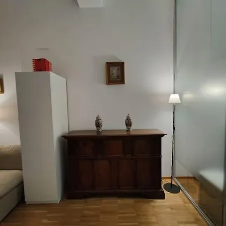 Short Rent Porta Romana *