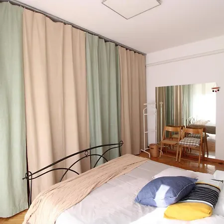 Milanrentals - Jolanda *