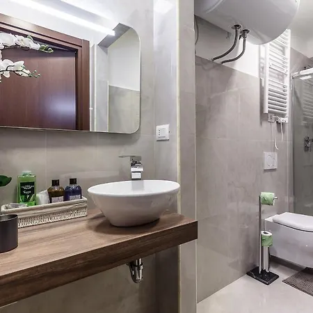 Milanrentals - Capri Apartman