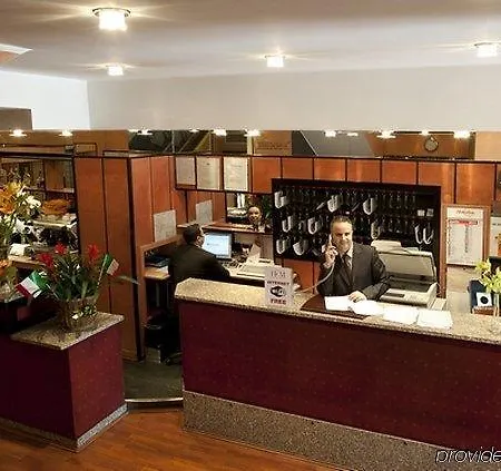 Heart فندق ميلان