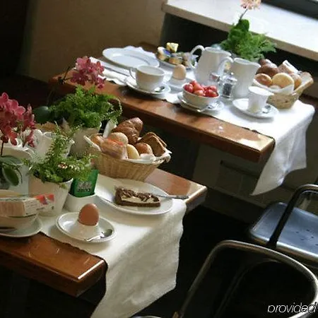 Colombia 4* Mediolan