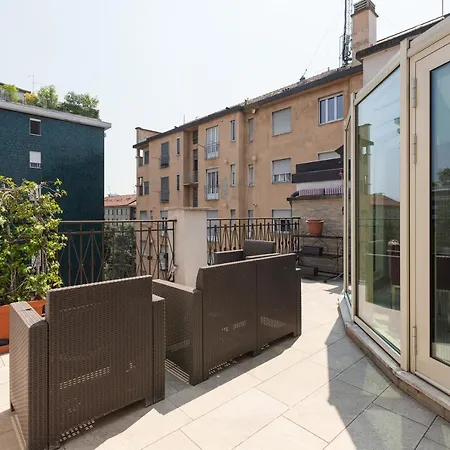 Lovely - W/ Terrace Appartamento
