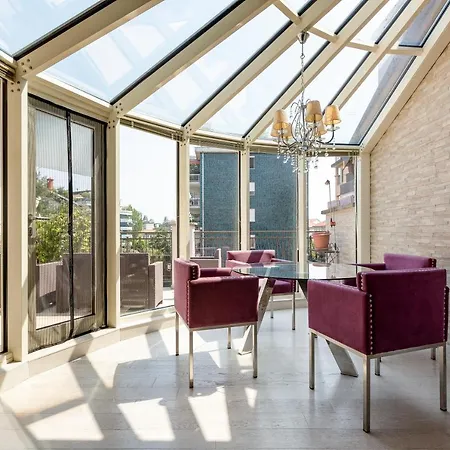 Lovely - W/ Terrace Appartamento Milano