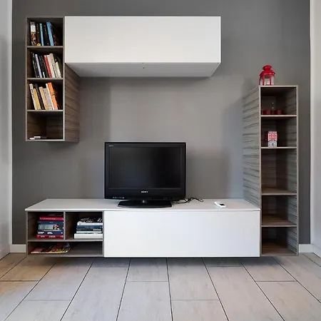 Xenia - New And Bright Urban Housing ミラノ