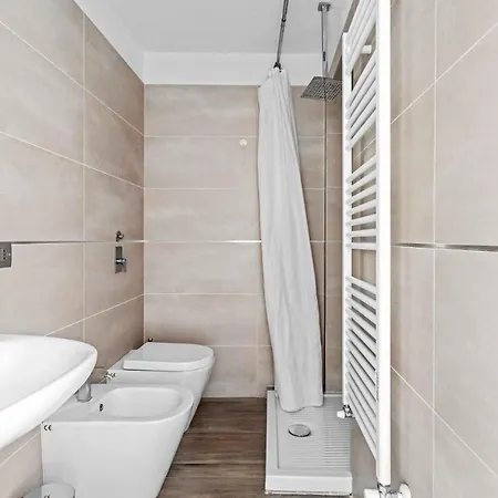 Mo237 Loreto- Duomo -modern - מילאנו