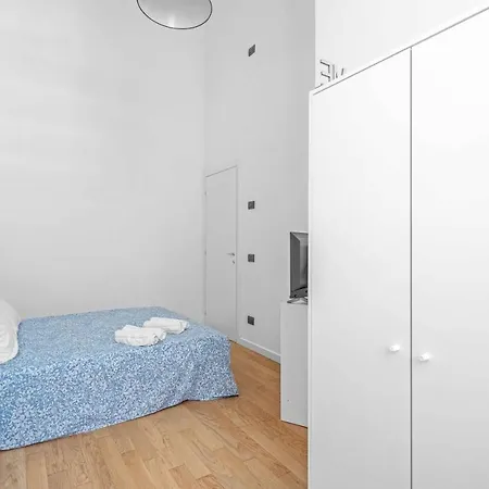 Cos54 - Exclusive With Garden In Appartement Milan