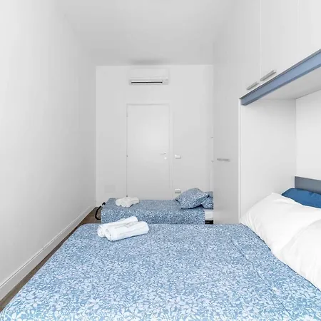 דירה Mo237 Loreto- Duomo -modern -