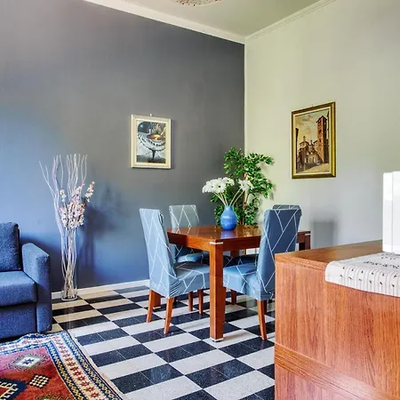 Joivy Stylish Flat In Porta Genova *