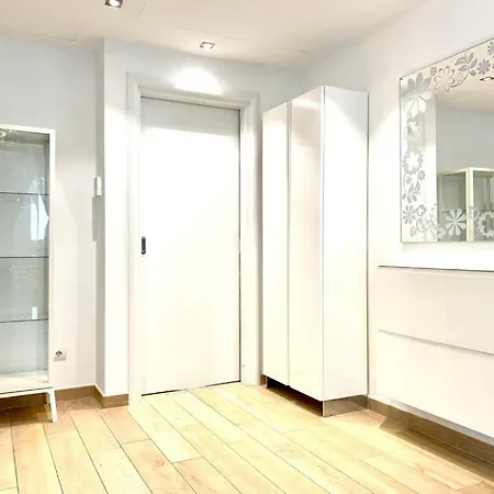 Mpm - Belinzaghi 5 6 Pax Milano