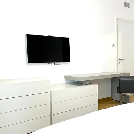 Lejlighed Mpm - Belinzaghi 5 6 Pax *