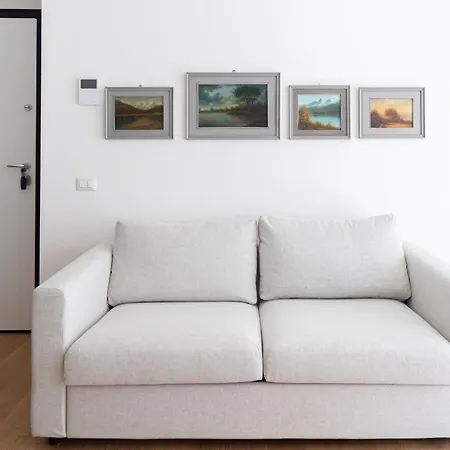 Moderno Bilocale In Corso Buenos Aires Milano