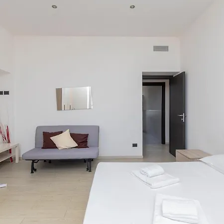 I Host - Asiago 4 * Milaan