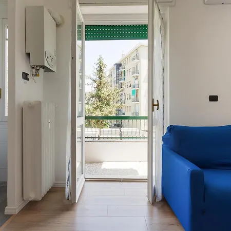 Apartamento Udine M2 Subway Balcony Apt *