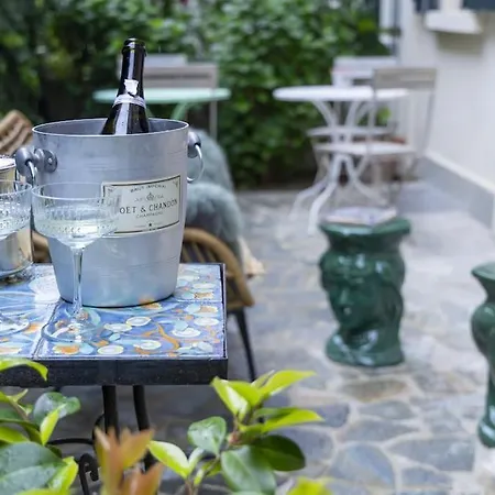 Luxury Bohemian With Private Garden In *