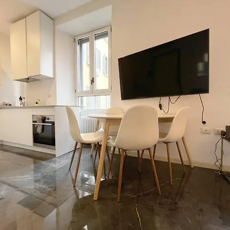 Designer Loft Stazione Centrale - Duomo Apartament
