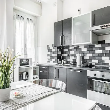 Apartment 'tribal House' Sansiro-rhofiera-duomo *