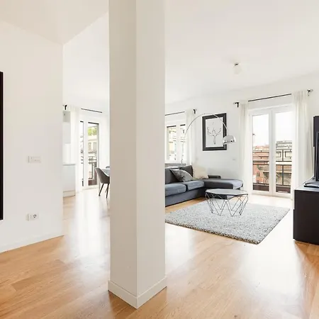 Apartman Guesthost - Bright