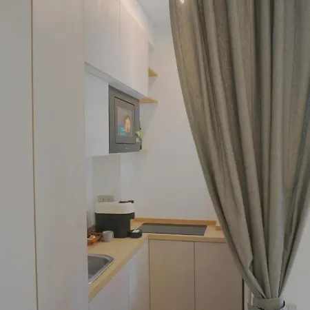 Monobo Luxury Smart Loft In Porta Romana Apartamento