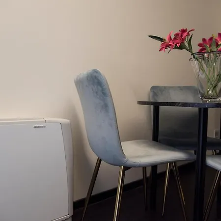 アパート St.ambrogio 2bd New ミラノ