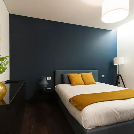 St.ambrogio 2bd New Appartement *