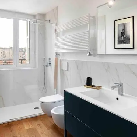 Grazioso E Spazioso In Forlanini Appartement