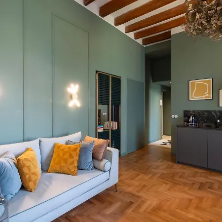 Apartmán Luxury In Isola - Ca24 *