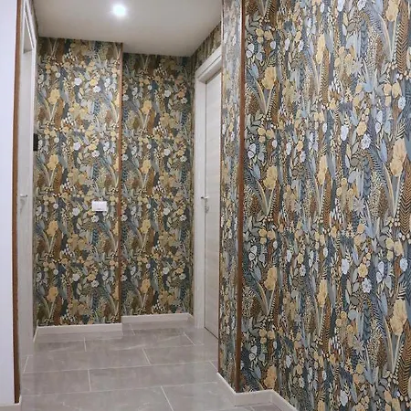 Gambara Guests House 3*