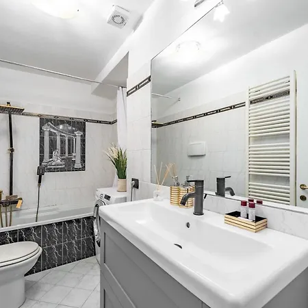 Isola And Garibaldi District Lovely 米兰