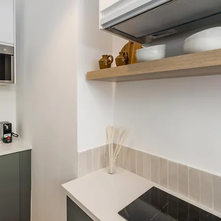 Apartment Easylife - Calda Gemma In Porta Venezia *